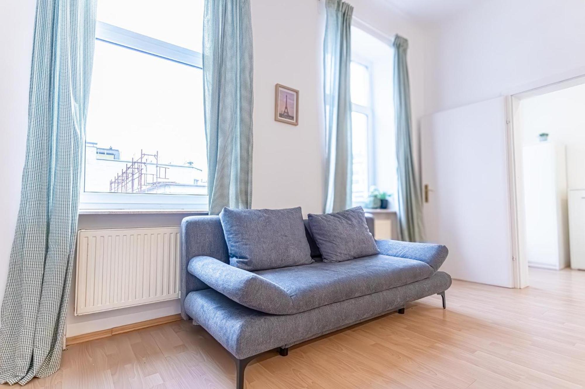 Spacious Shared Apartment Schoenbrunn Вена Экстерьер фото