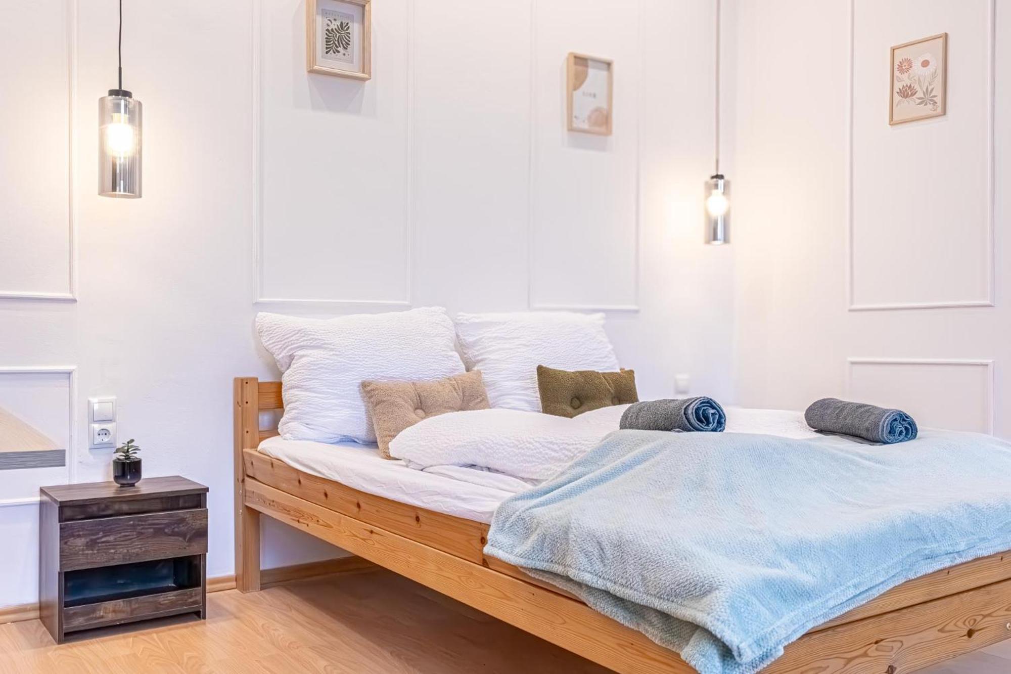 Spacious Shared Apartment Schoenbrunn Вена Экстерьер фото