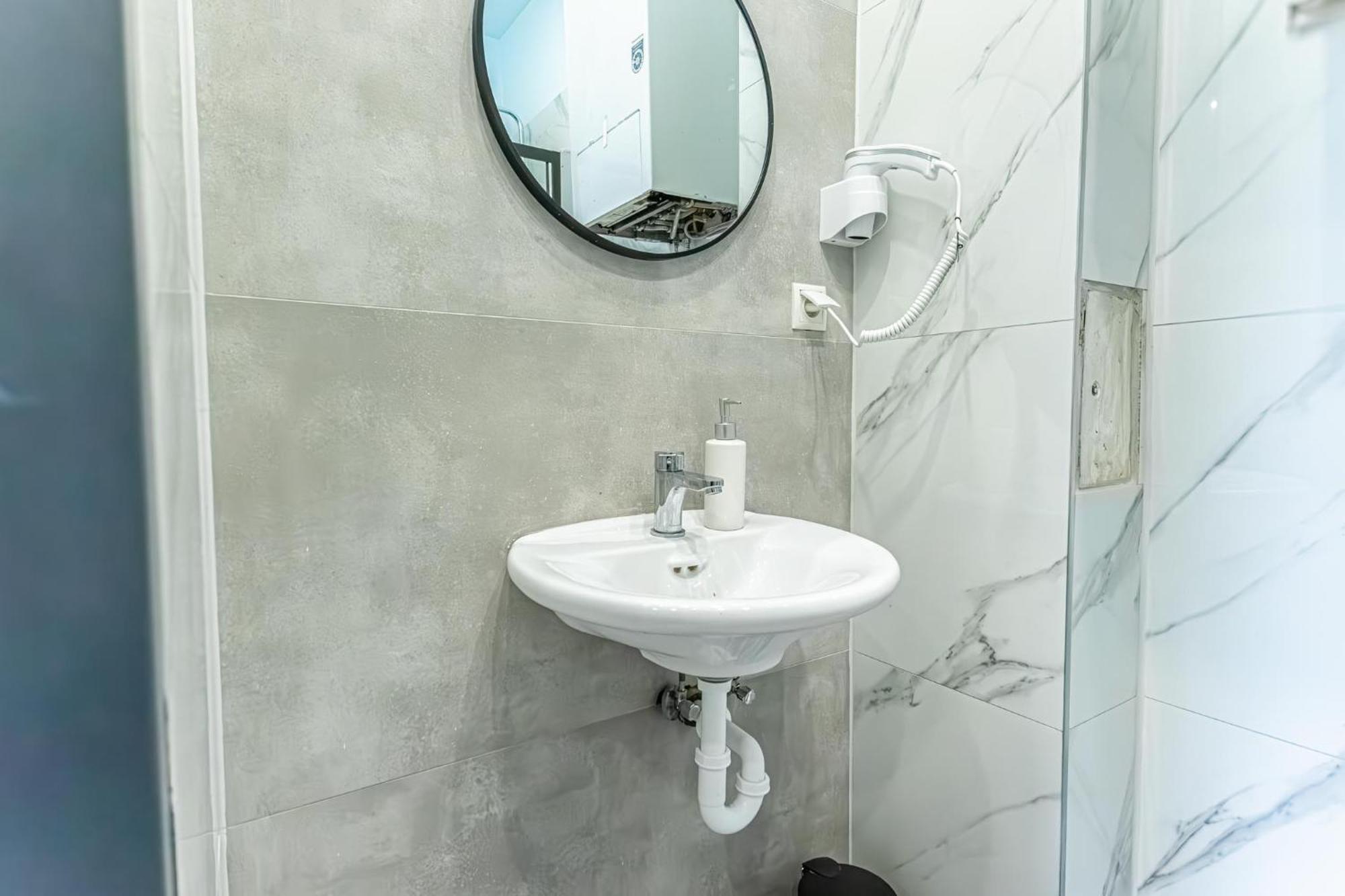 Spacious Shared Apartment Schoenbrunn Вена Экстерьер фото