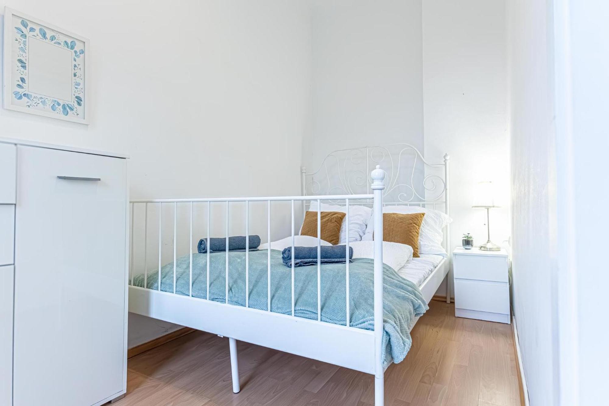 Spacious Shared Apartment Schoenbrunn Вена Экстерьер фото